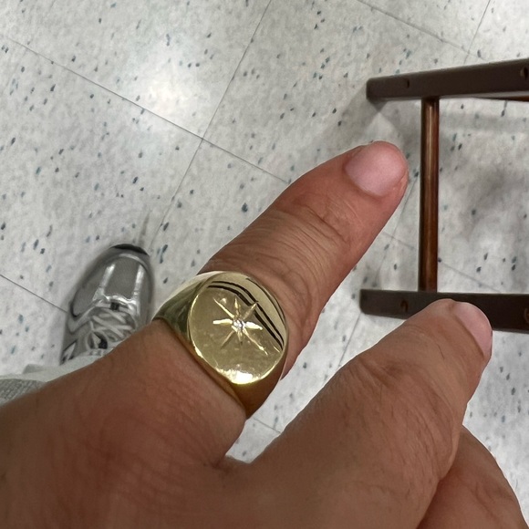 DIAMOND SIGNET RING - ANINE BING - SIZE 5 - SOLID 14K YELLOW GOLD - Picture 8 of 8